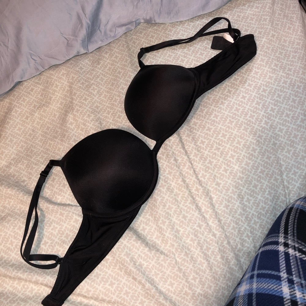 Victoria’s Secret bra 32D
